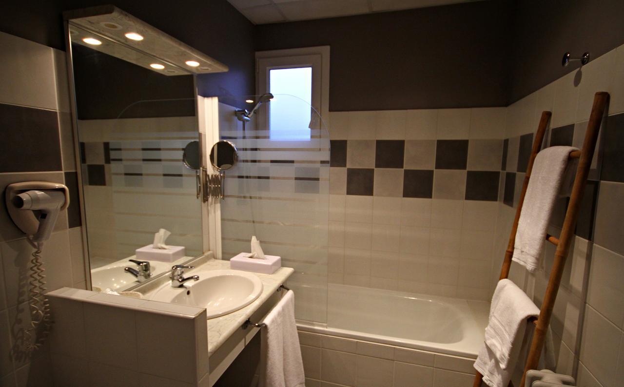 Le Boiate Hotell Ares Exteriör bild